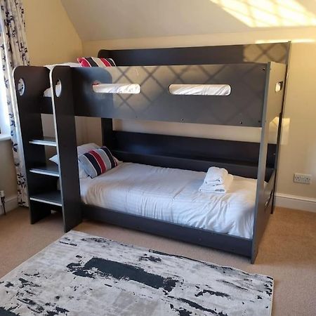 Spacious Detached Home With Beautiful Seaviews, Sleeps 6 Trimingham Esterno foto