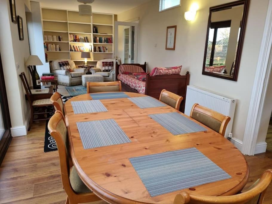 Spacious Detached Home With Beautiful Seaviews, Sleeps 6 Trimingham Esterno foto